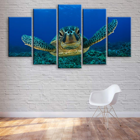 Sea Turtle Under Water Wall Art Decor Canvas Printing